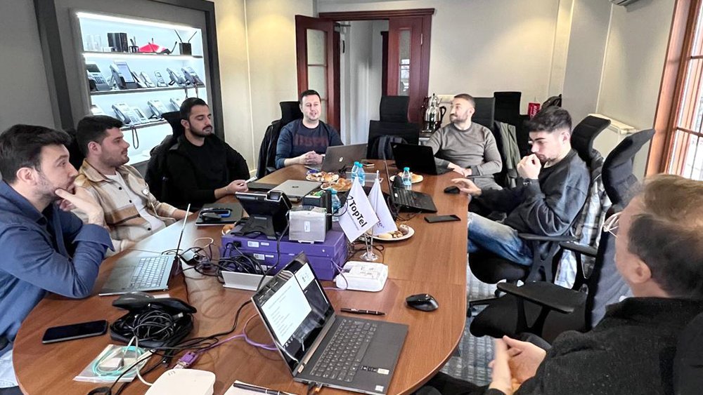 We had the pleasure of hosting our valued partners, the Neocom team!